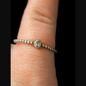 925 Sterling Silver Dainty Tear Drop Shaped Minimalist Size 7 Ring